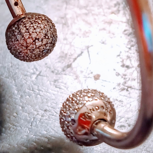 Pandora Diamond Sterling Silver 9.25 solid Cuff Bracelet. - Picture 14 of 16